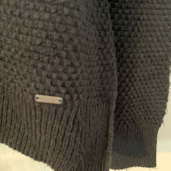 Hollister cold shoulder long sleeve cowl neck sweater - black - Picture 10 of 11